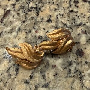 Vintage Gold Leaf Clip-On Earrings